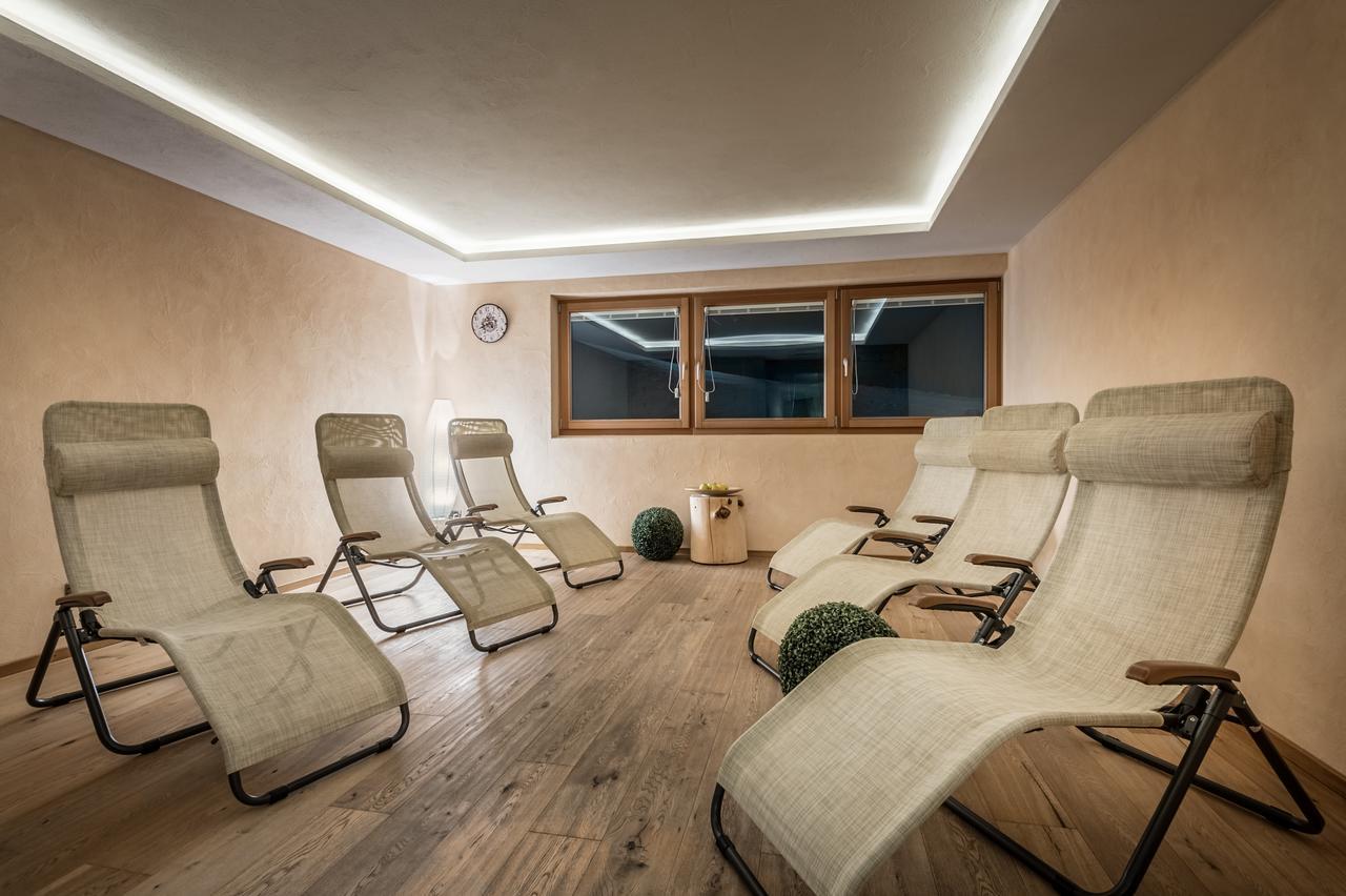 B&B - Hotel Ciasa Rue Blanch 圣卡夏诺 外观 照片